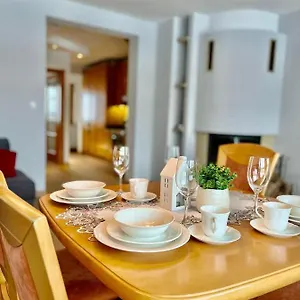 https://apartament-pogodny-apartamentyzakopianskie-basen-sauna-jacuzzi.zakopanehotels.org